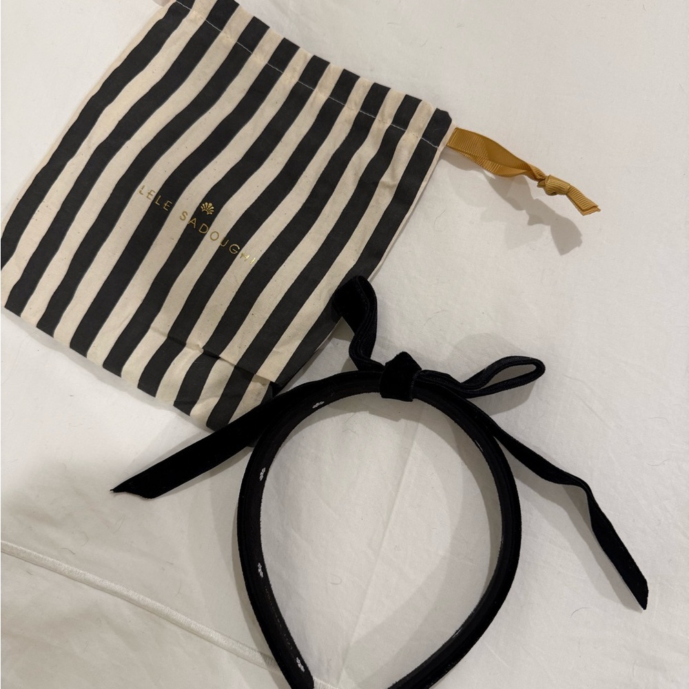 Lele Sadoughi Jet Bardot Ribbon Headband with Striped Pouch